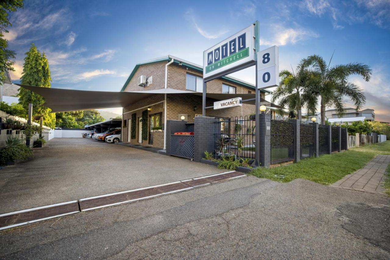 Motel On Mitchell Townsville Extérieur photo