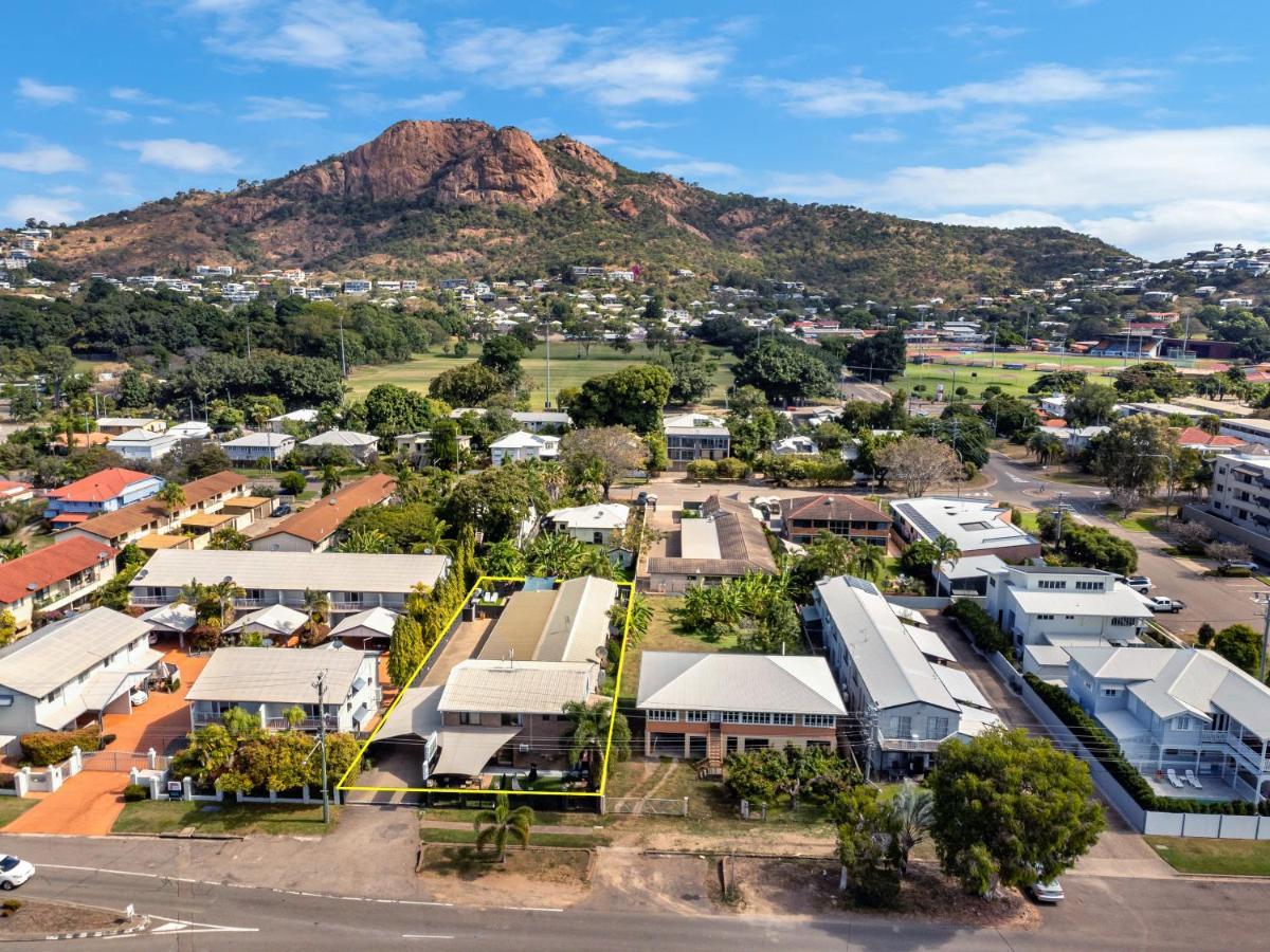 Motel On Mitchell Townsville Extérieur photo